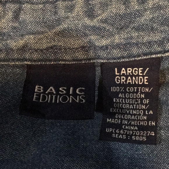 Basic Addition blue Jean button down. Size large - Picture 8 of 9